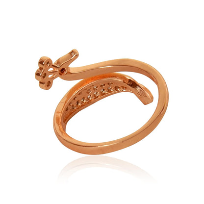 Elegant Rose Gold Diamond Ring